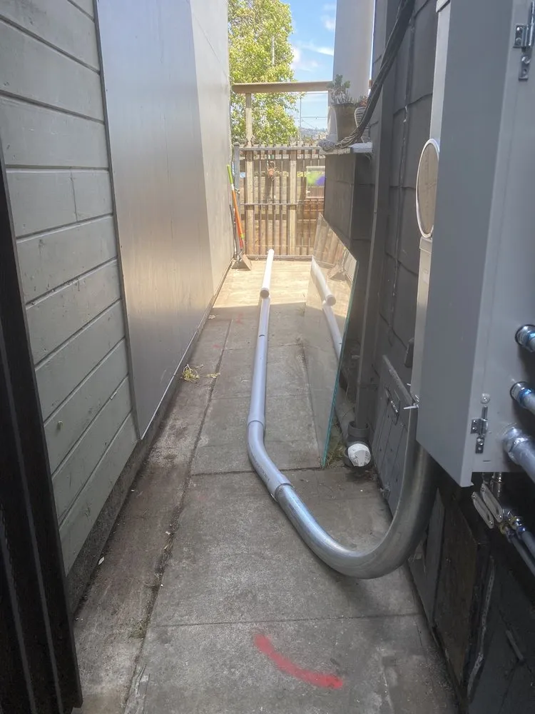 Emergency electrician providing panel upgrade in , 