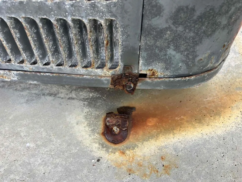 Slide of Mac 5 Services