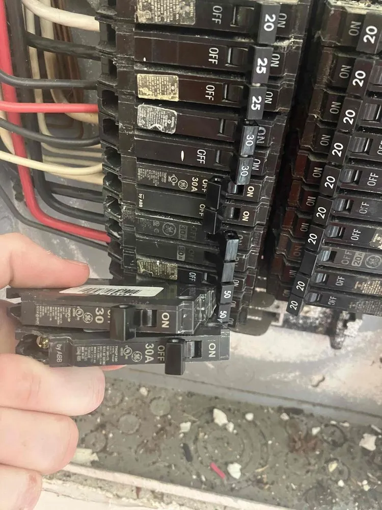 Reliable panel upgrade experts serving ,  - Mac 5 Services