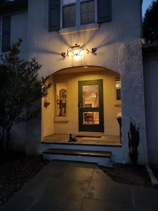 Slide of Mac Electric