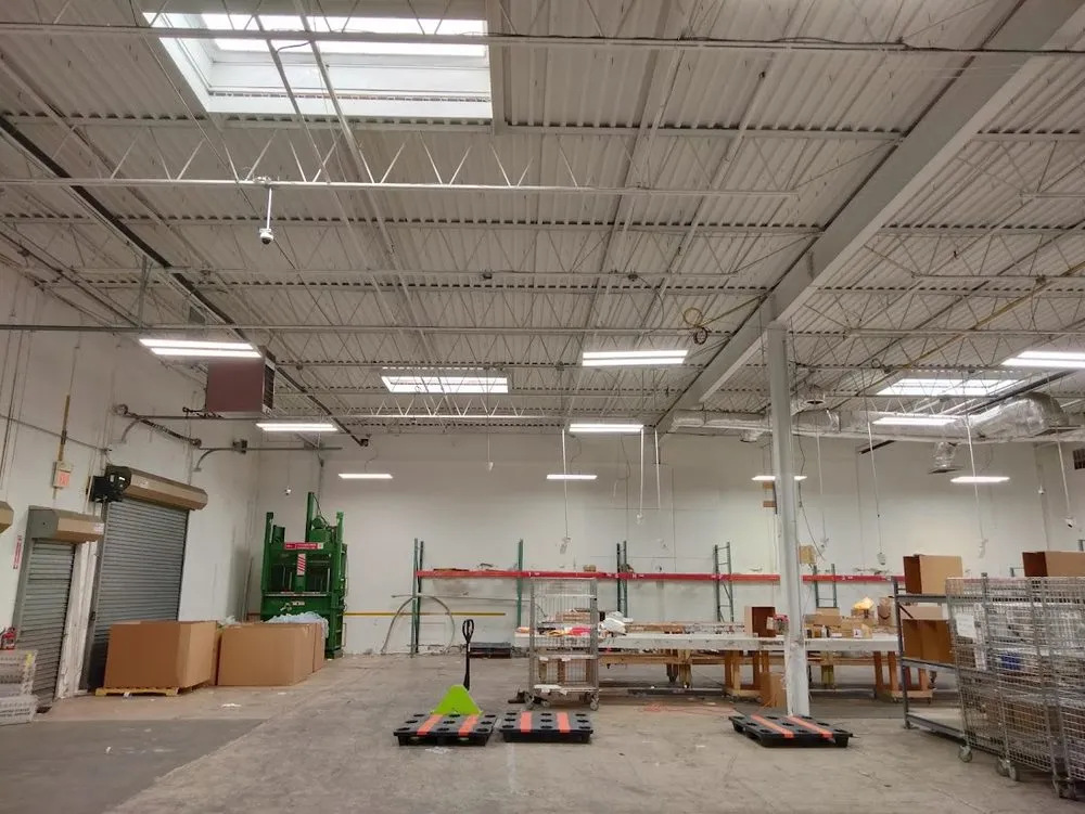 Slide of Mac Electric