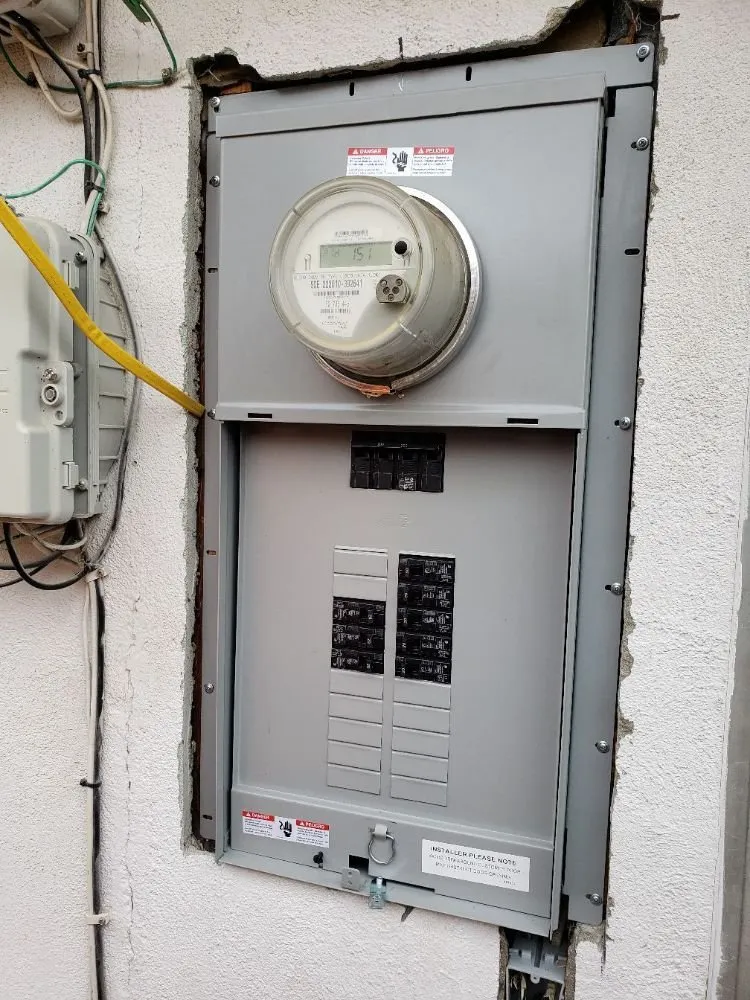 Slide of Mac Electrical