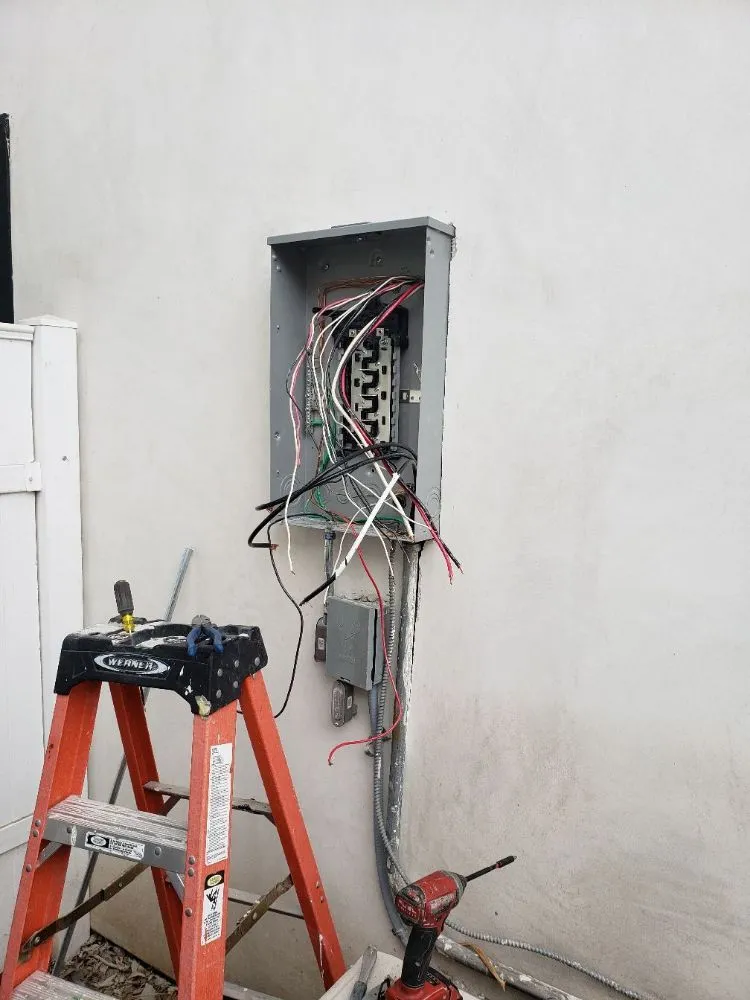 Slide of Mac Electrical