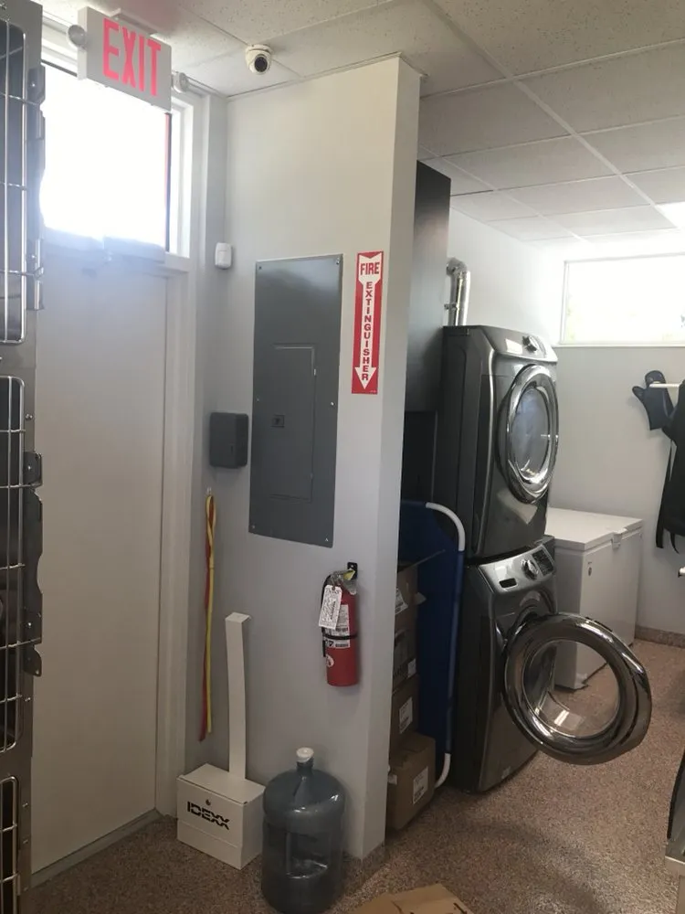 Slide of Maccloud Electrical Contracting