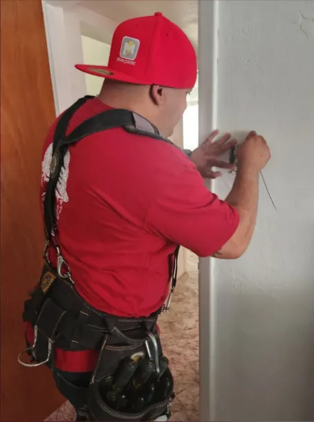 Slide of Macias Electric