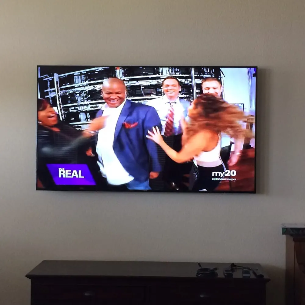 Slide of Macri Electrical Service