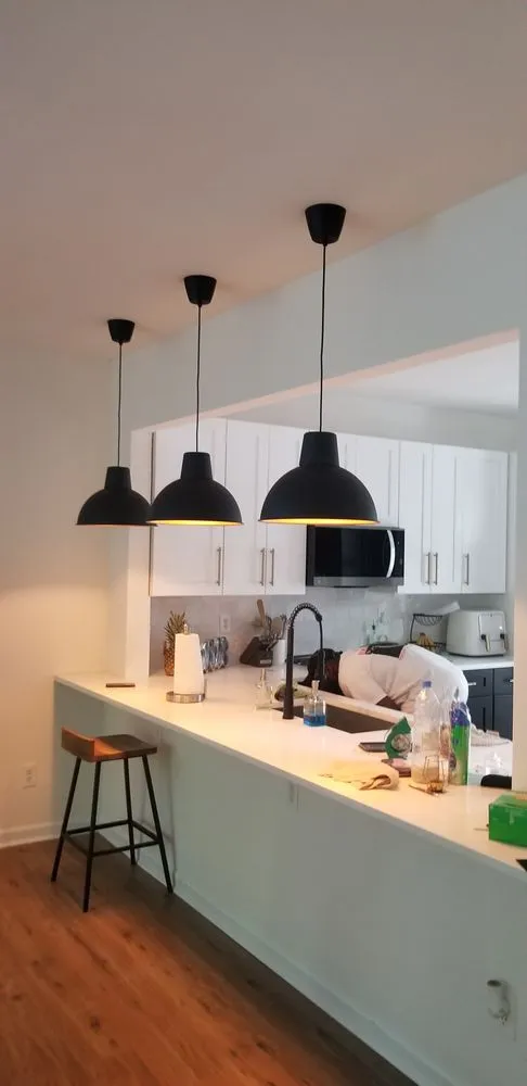 Slide of Mad-SparQ Electric