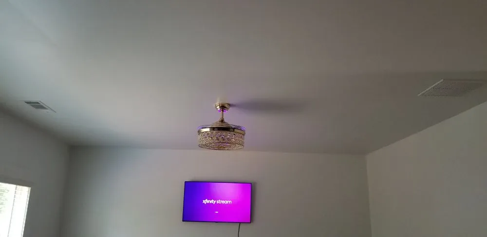 Slide of Mad-SparQ Electric