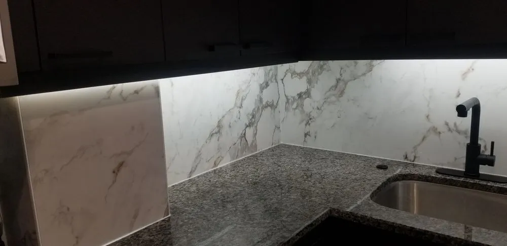 Slide of Mad-SparQ Electric