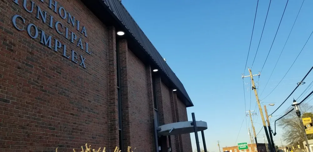 Slide of Mad-SparQ Electric