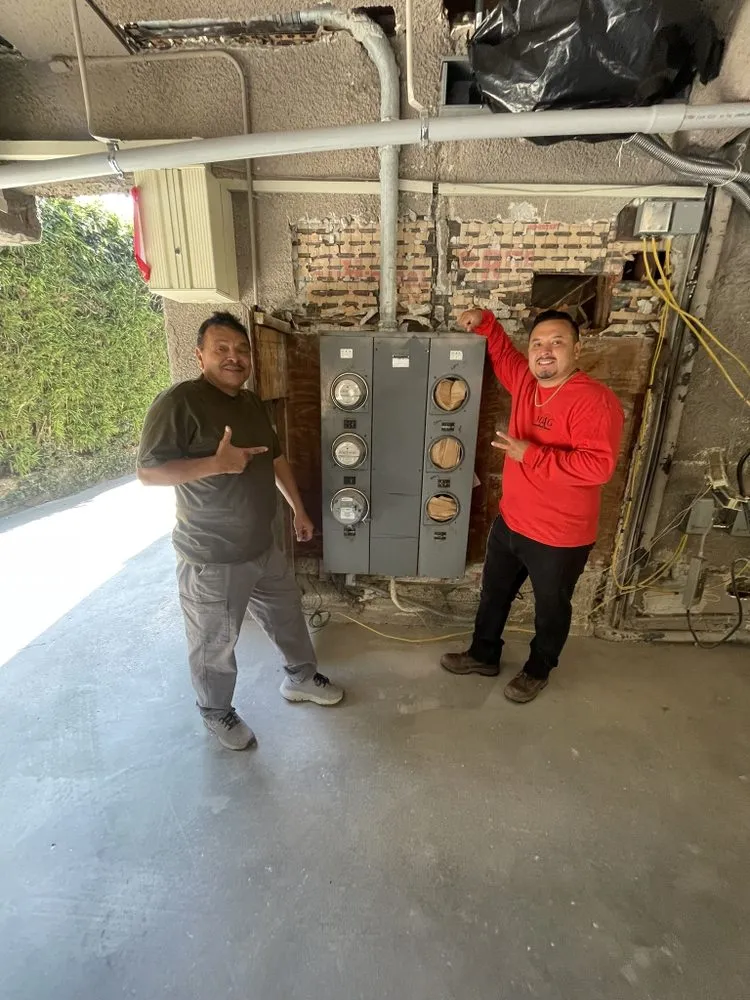 Slide of MAG Electric