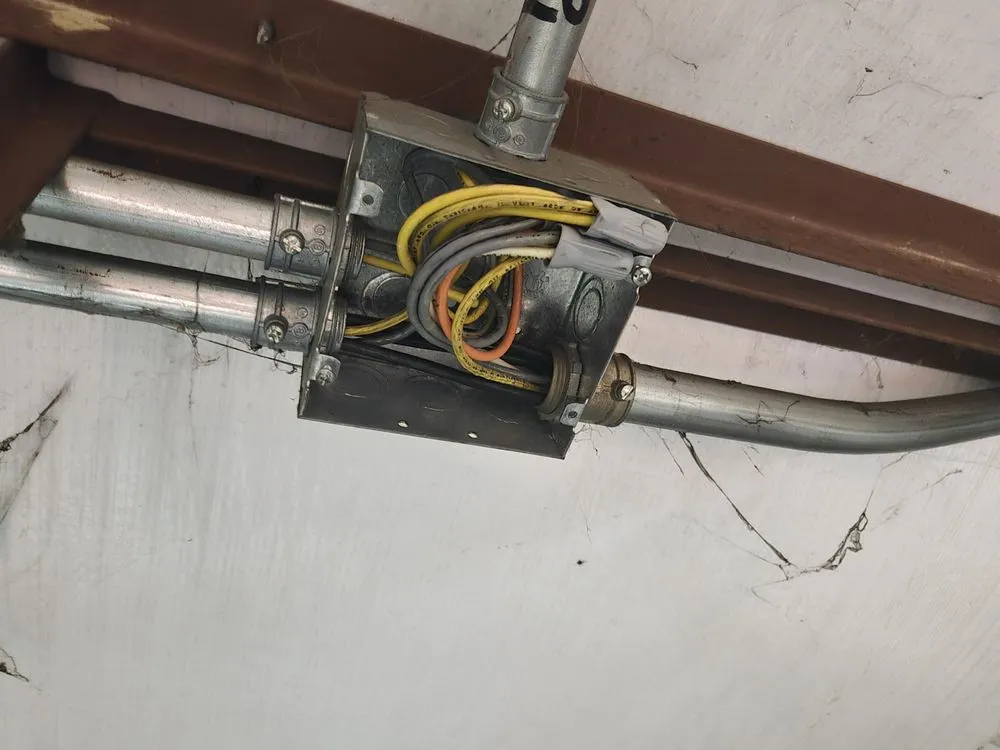 Slide of MAG Electric