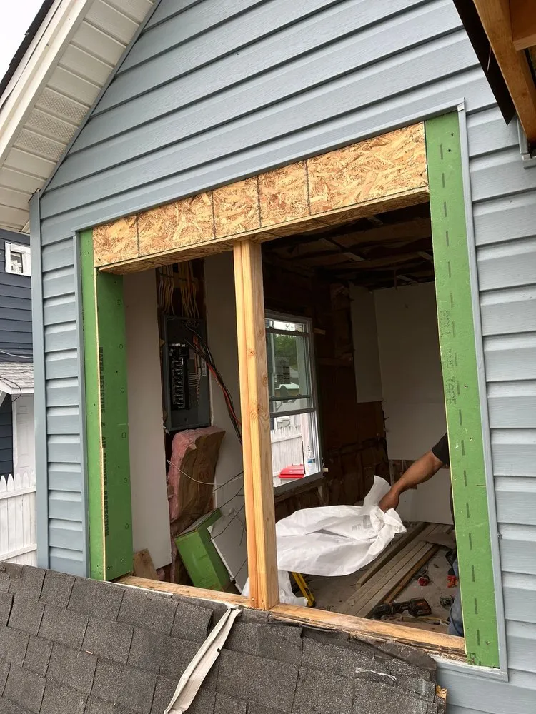 Slide of Magic Services