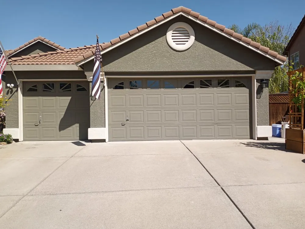 Slide of Magic Sun Electric