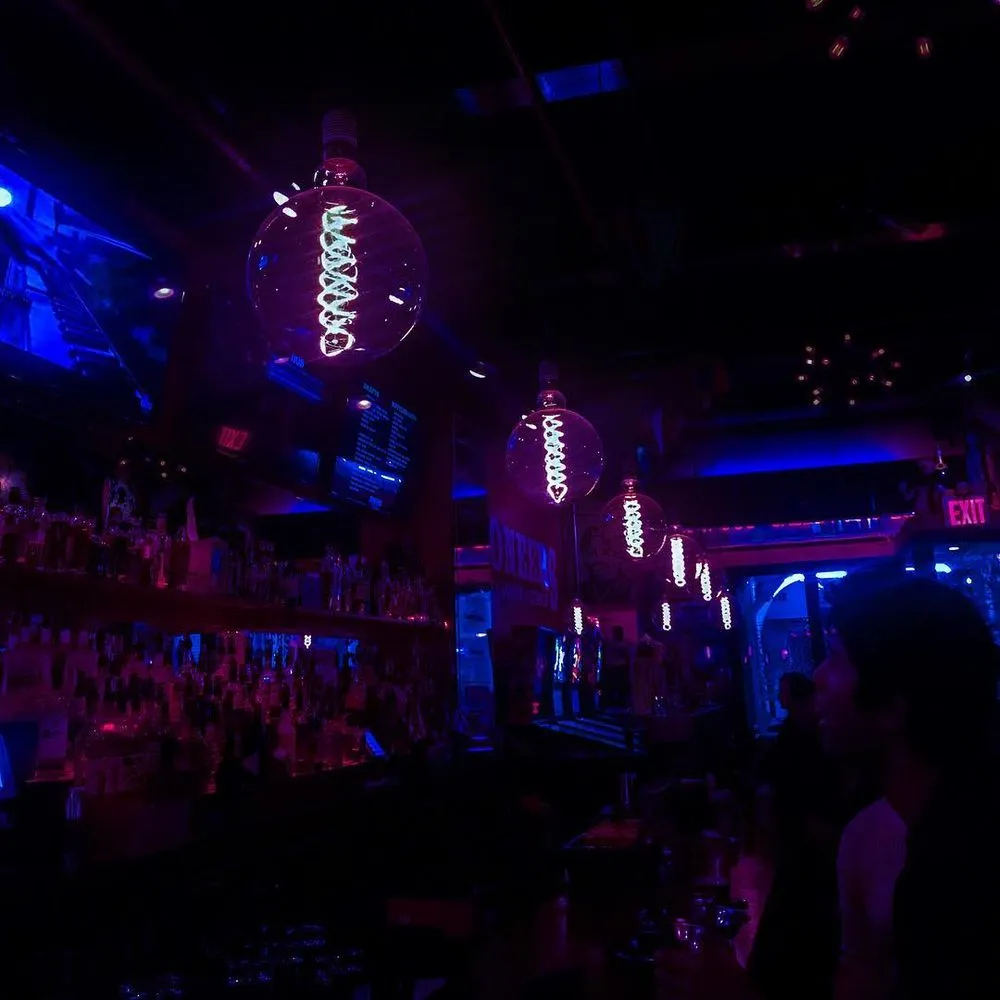 Slide of Magnificent Mile Electrician