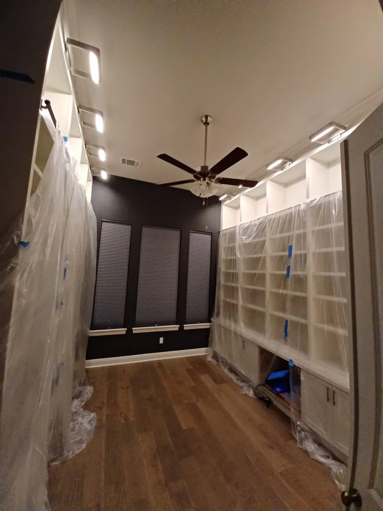 Trusted circuit breaker repair experts serving Spicewood, TX - Magnify Electric