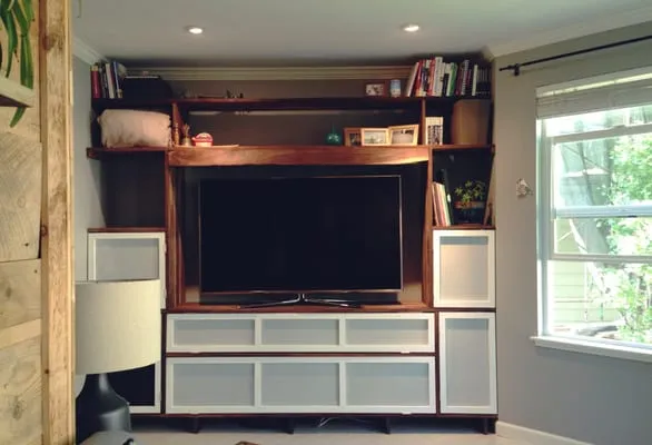 Magnolia Electric Co Logo