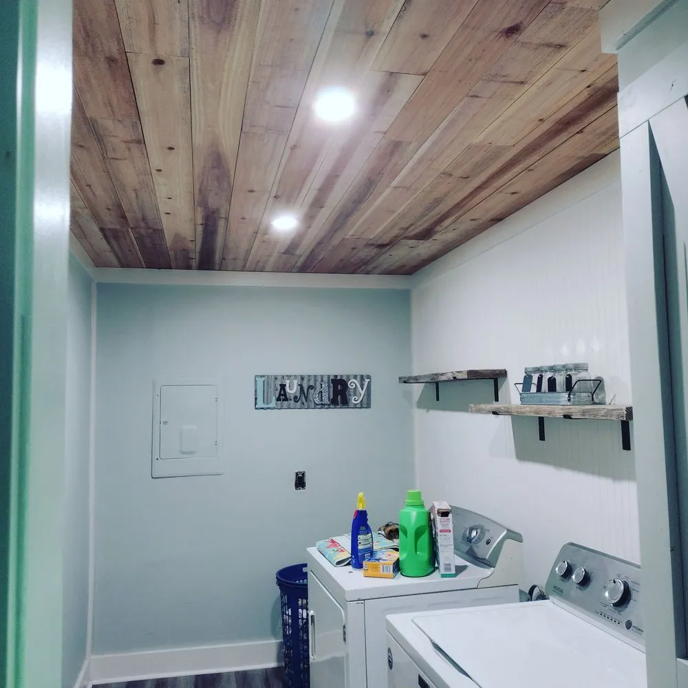 Slide of Magnolia Electric Services