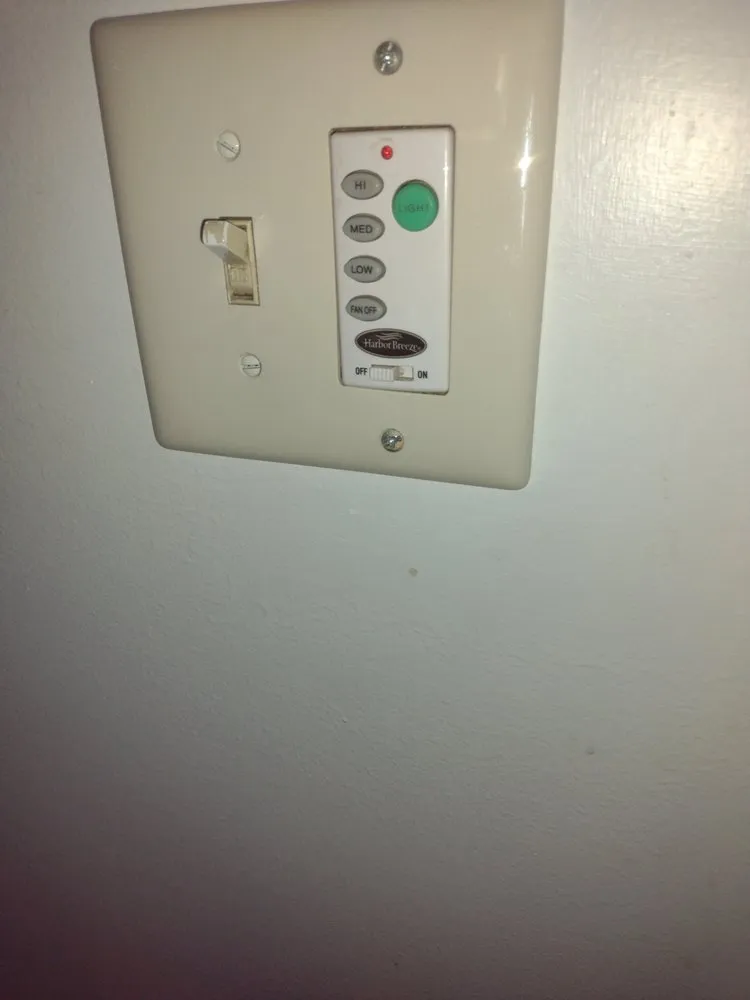 Slide of Magnolia Electric Services