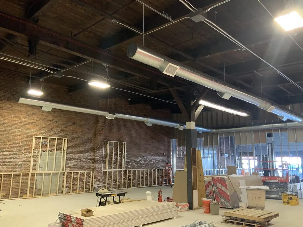 Affordable circuit breaker repair in , by Maia Electrical