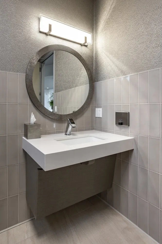 Slide of Main Electric