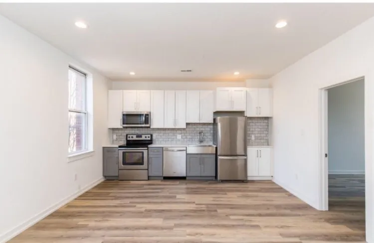 Slide of Main Line Electrical Contracting