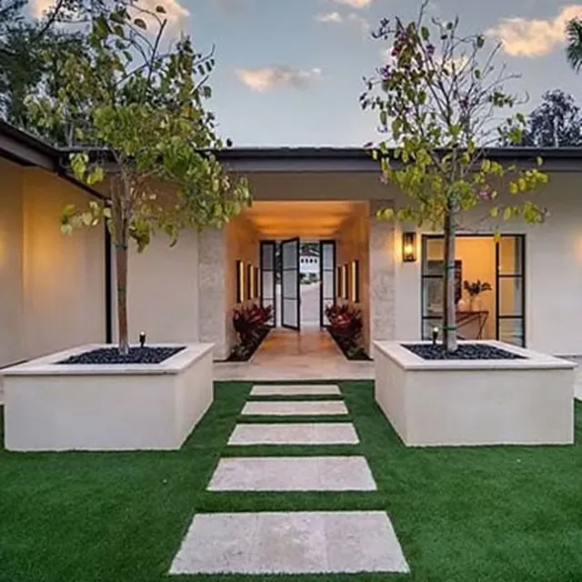 Slide of Main Stream Electric