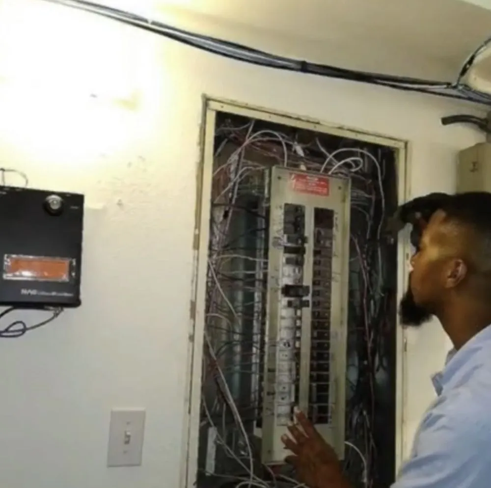 Affordable circuit breaker repair experts serving , - Maintenance Priority