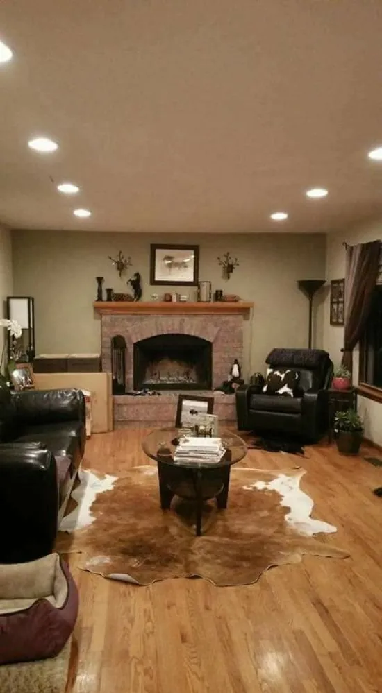 Slide of Majestic Electric