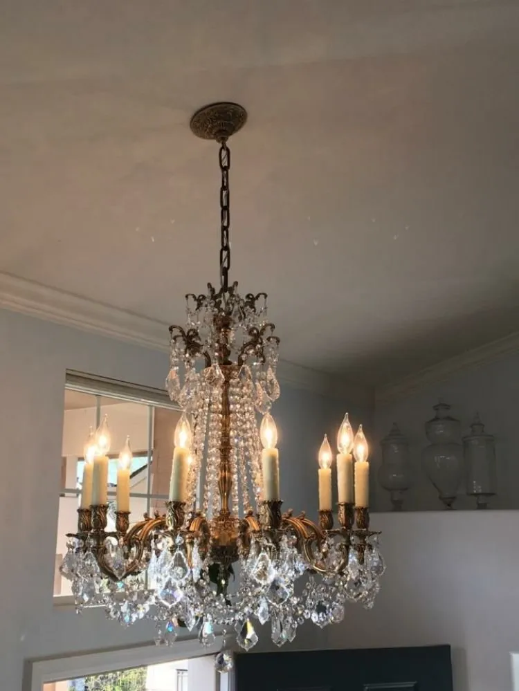 Slide of Majestic Electric