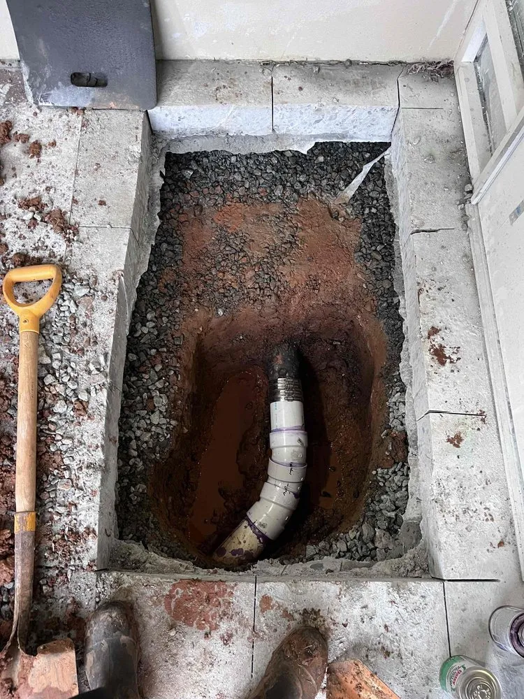 Slide of Majestic Plumbing & Electric