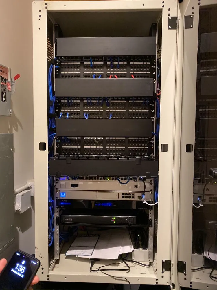 Slide of Major Electric