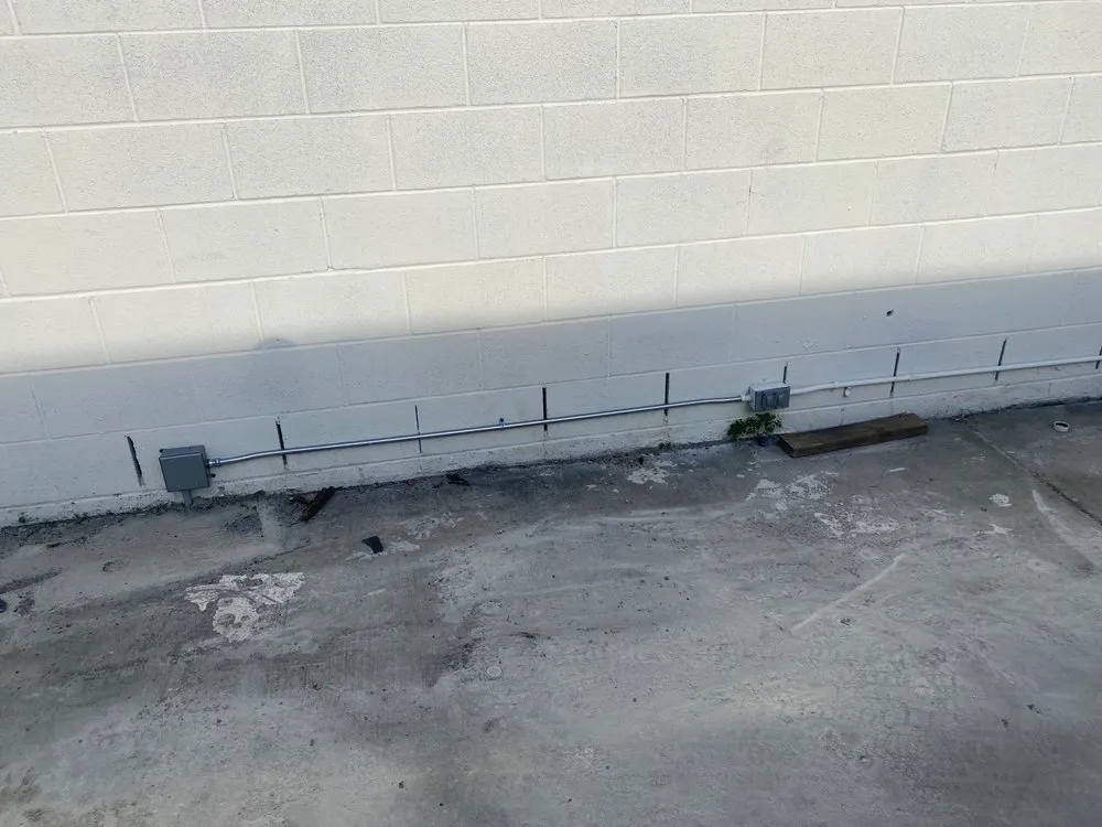 Slide of Major Electric