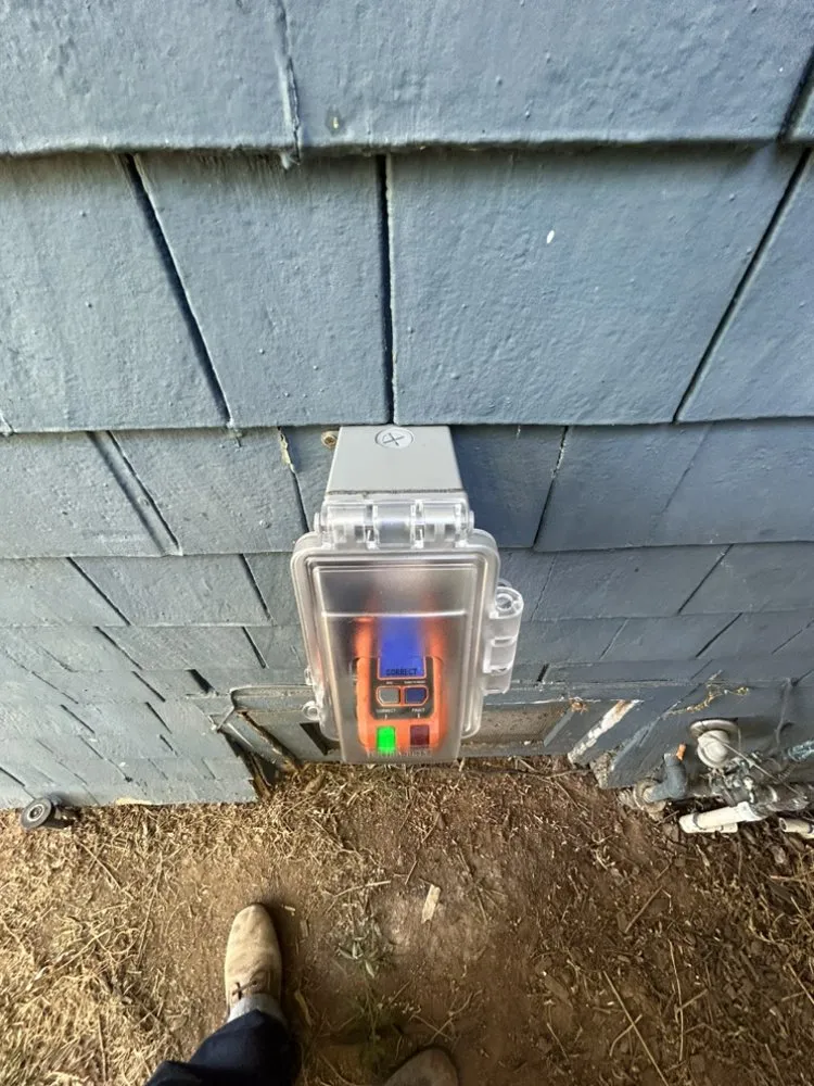 Slide of Major League Electric