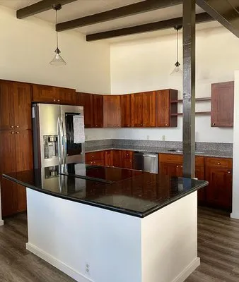 Majority 24 Hour Electrician Logo