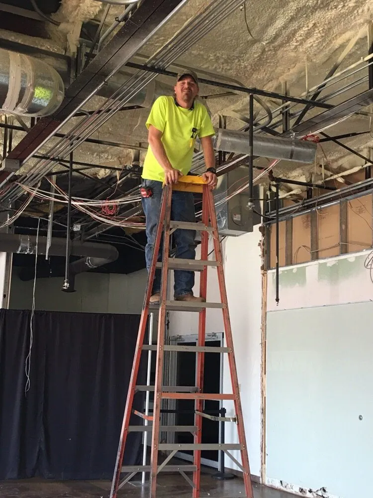 Slide of Majors Electrical