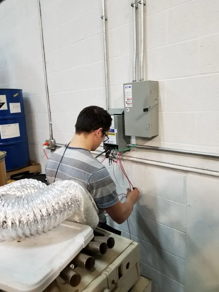 Slide of MAK Electrical Contracting