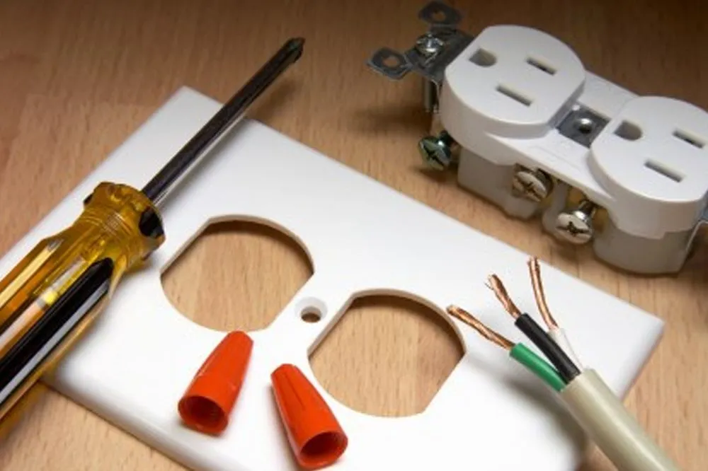 Slide of Makead Power & Controls