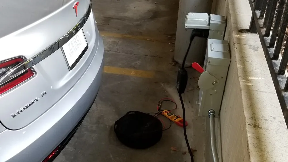 Slide of Makena Electric