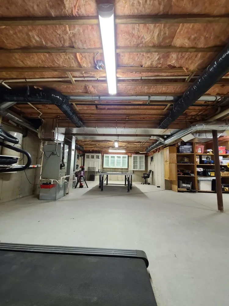 Expert electrician providing wiring installation in , 