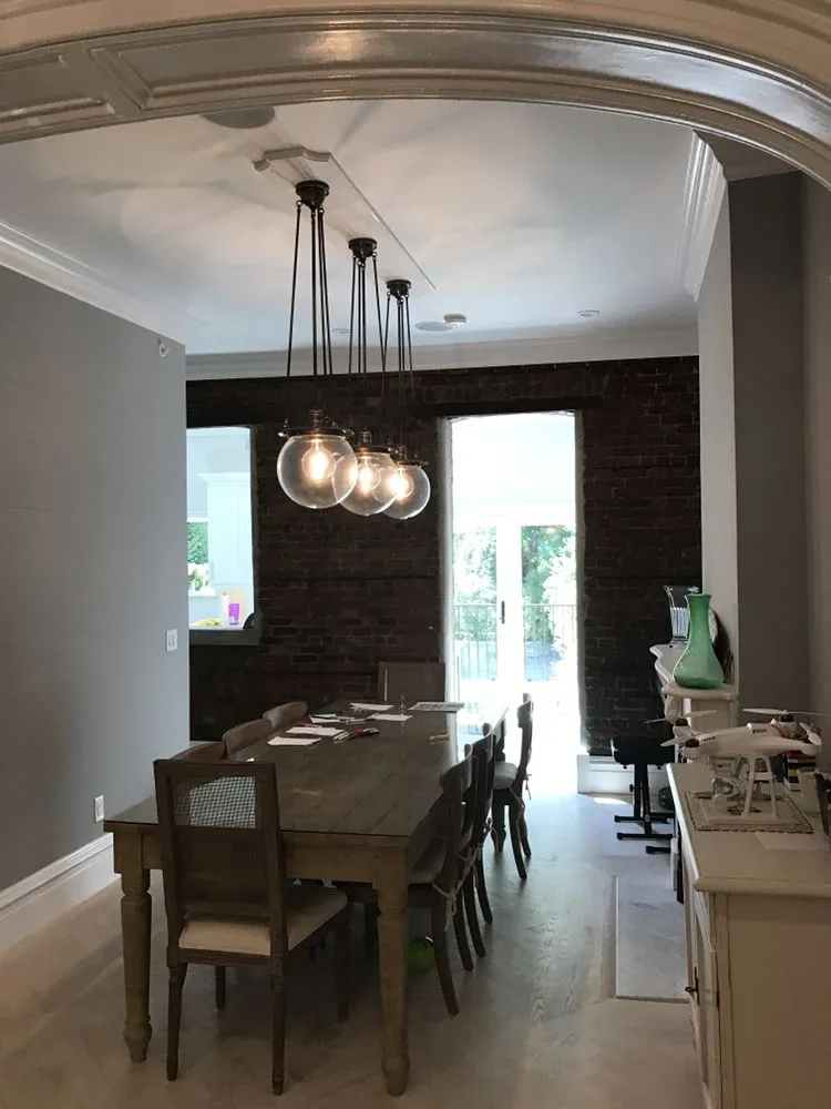 Slide of Malfettone Electric