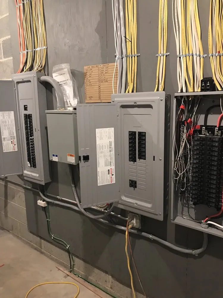 Slide of Malfettone Electric