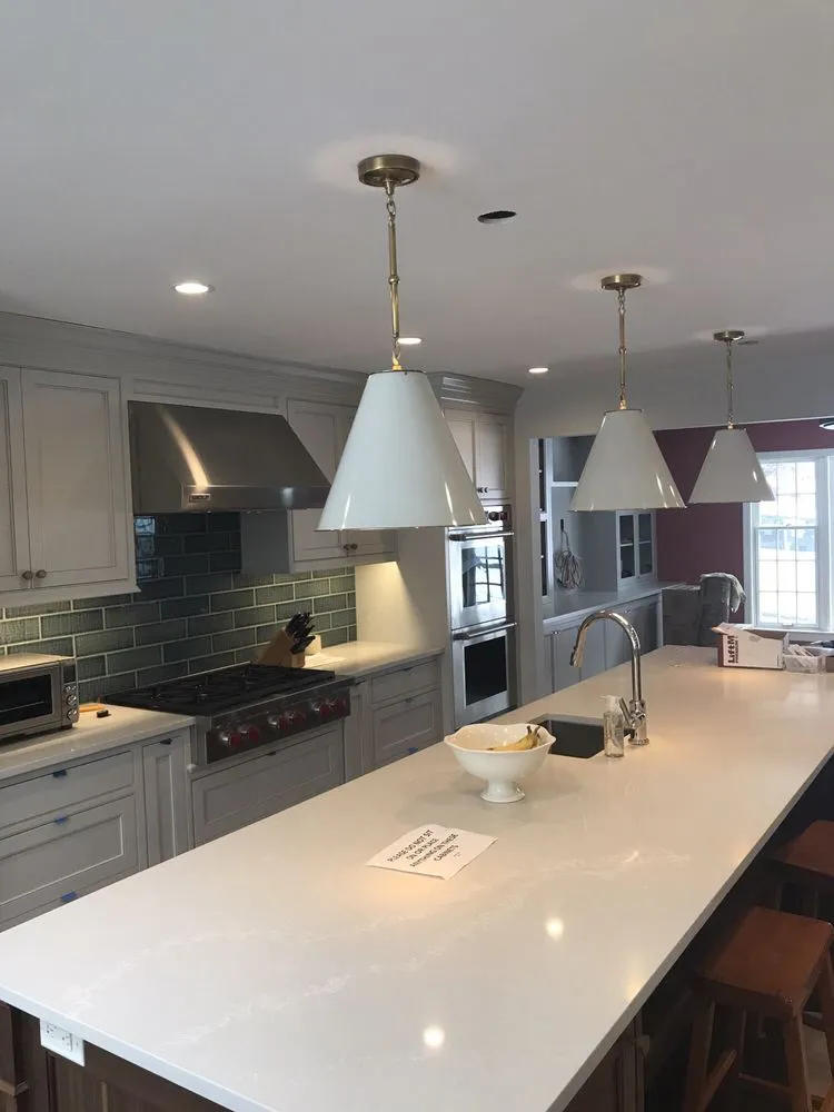 Slide of Malfettone Electric