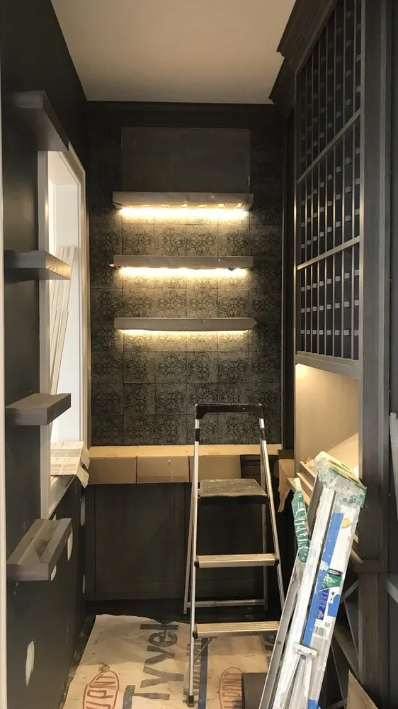 Slide of Malfettone Electric