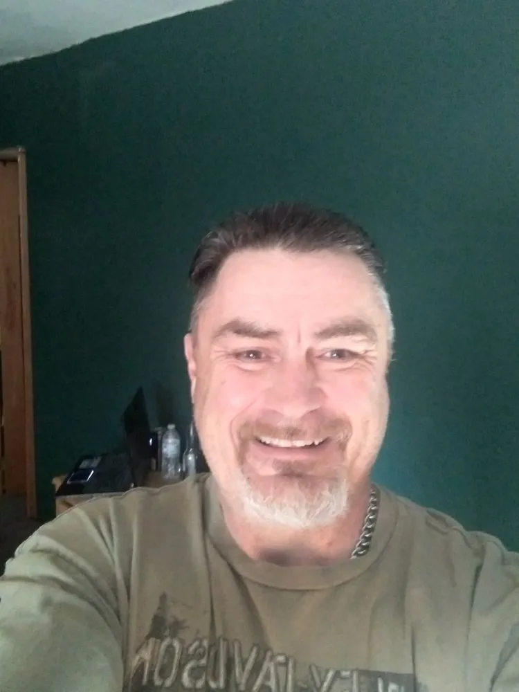 Expert circuit breaker repair service in Marquette, NE - Man and a Van