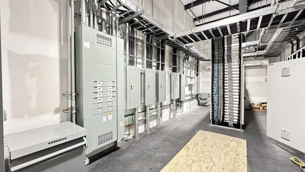 Slide of Manarez’s Electric