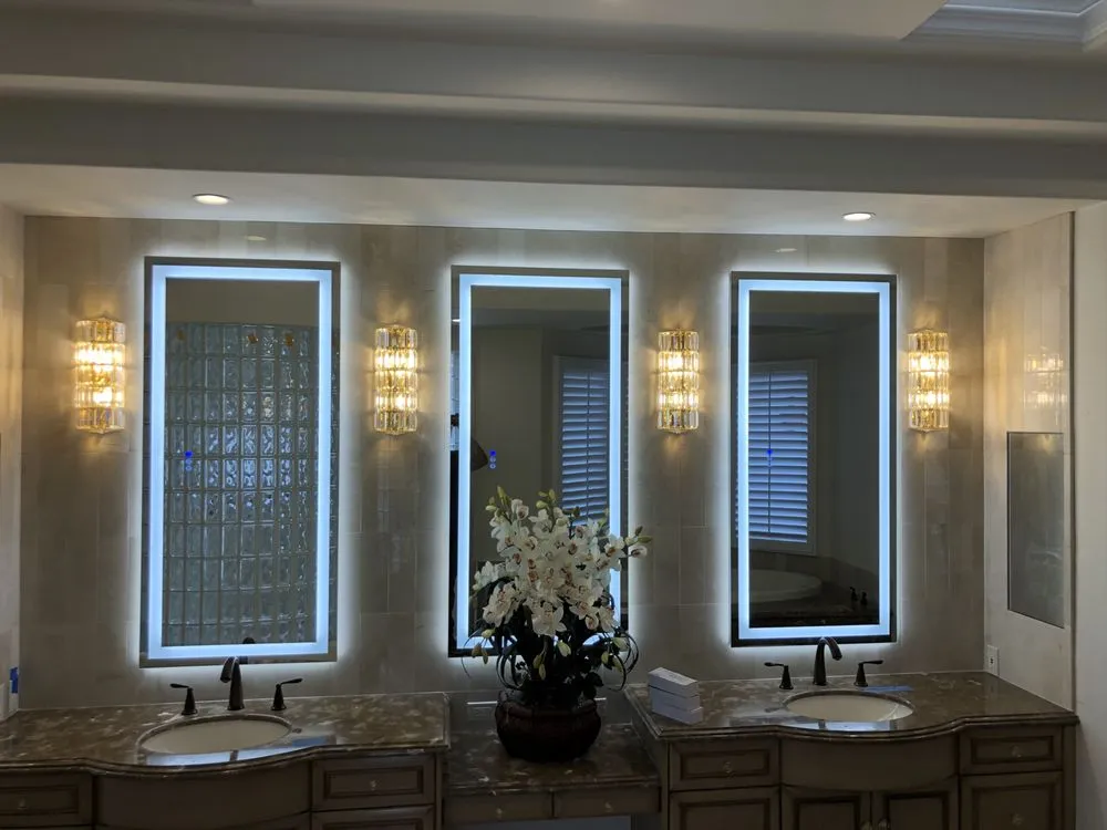 Slide of Mancha Electric