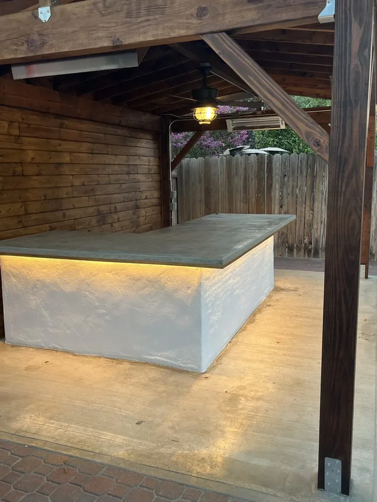 Slide of Mancha Electric