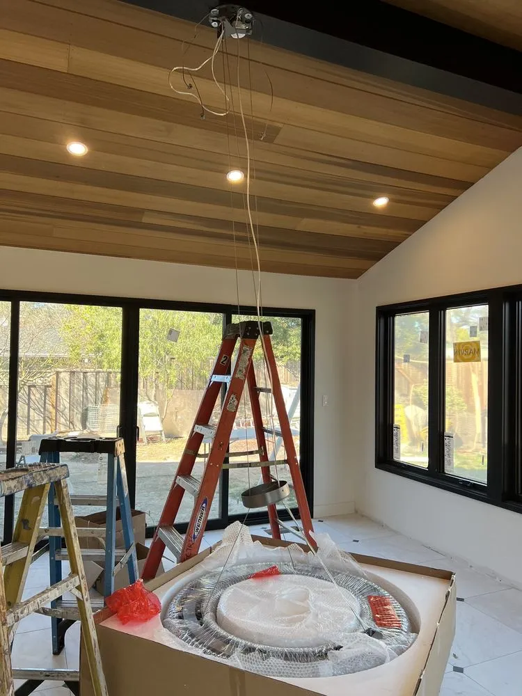 Slide of ManciaElectric