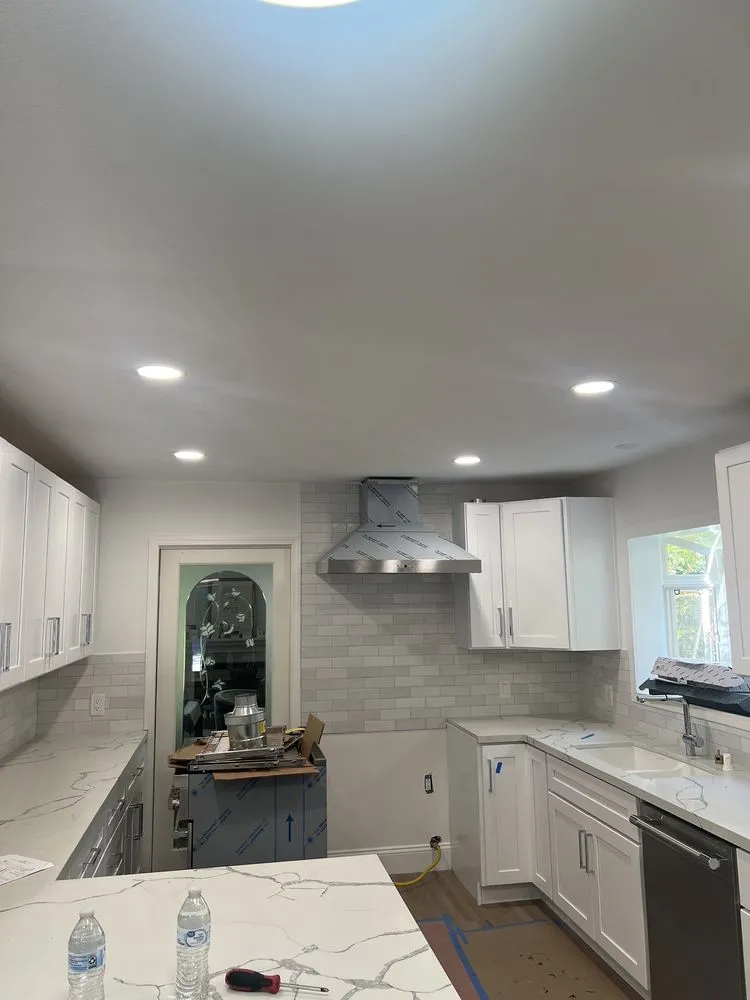 Slide of ManciaElectric